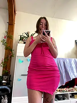 Daisy Michto Officiel online show from December 6, 9:10 am