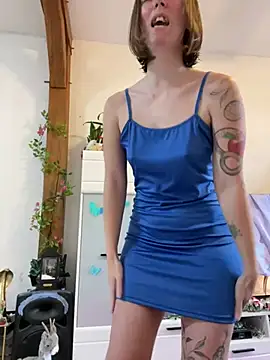 Daisy Michto Officiel online show from December 16, 2:27 pm