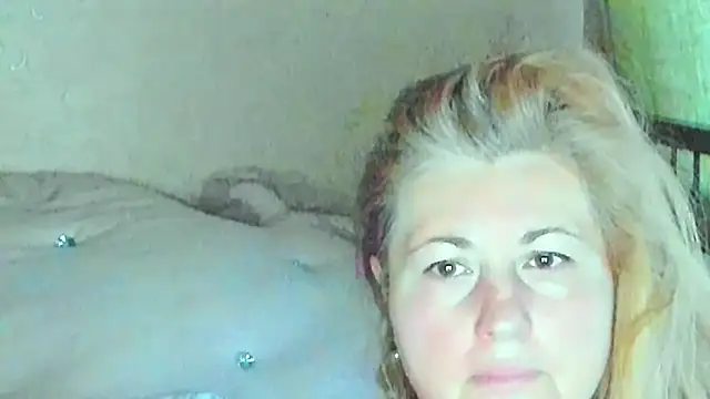 BustyDonnaSexyy online show from November 1, 5:42 am