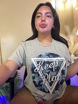 HotstuffCherrySummer online show from January 16, 9:27 am