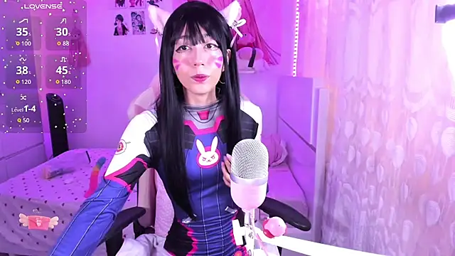 mia kawaii05 online show from September 10, 8:20 pm