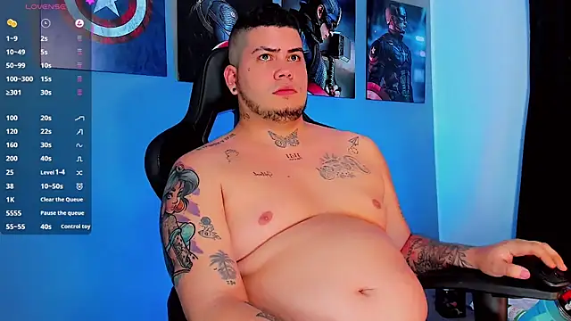 Snapshot of Thomas_chubbyxhot chatting on January 26, 4:51 pm Thomas chubbyxhot online show from January 26, 4:51 pm