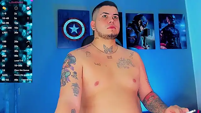 Snapshot of Thomas_chubbyxhot chatting on March 14, 10:38 pm Thomas chubbyxhot online show from March 14, 10:38 pm