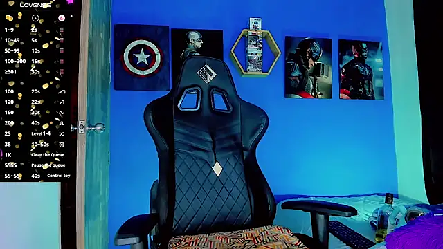 Snapshot of Thomas_chubbyxhot chatting on September 21, 3:02 pm Thomas chubbyxhot online show from September 21, 3:02 pm