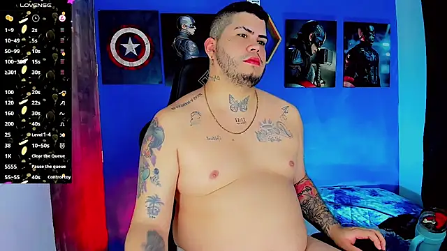 Snapshot of Thomas_chubbyxhot chatting on October 22, 2:56 am Thomas chubbyxhot online show from October 22, 2:56 am