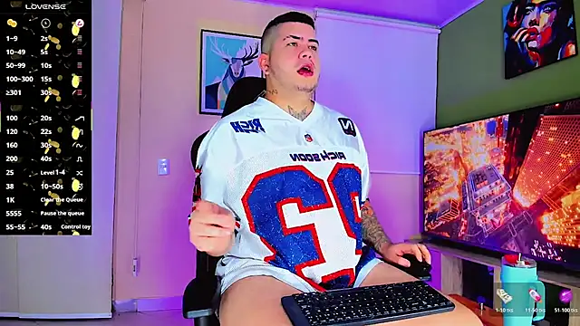 Thomas chubbyxhot online show from January 17, 8:41 am