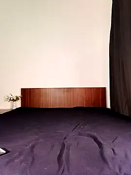 Madu 19 online show from September 25, 12:31 pm