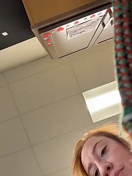 cinnatitties online show from October 31, 6:31 pm