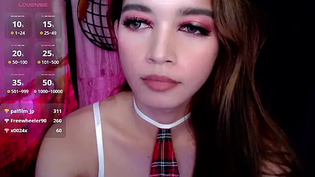 Snapshot of Kelsey_Love chatting on January 4, 11:00 am Kelsey Love online show from January 4, 11:00 am