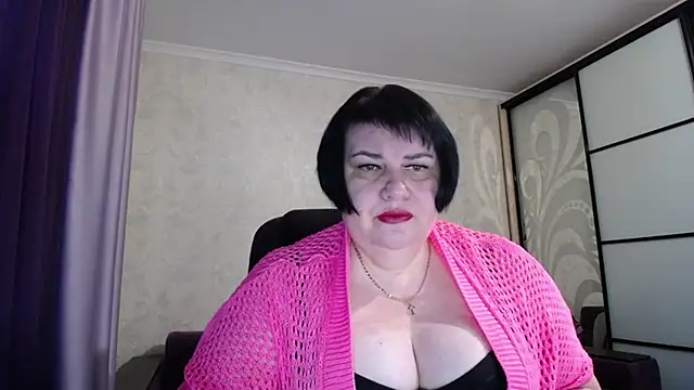 JuicyLady Di online show from October 27, 4:38 am