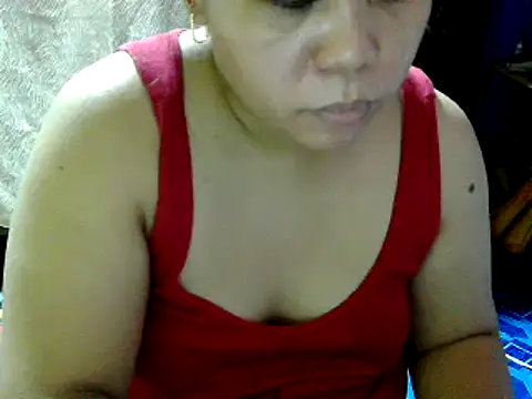 Snapshot of hotcastlexxx chatting on May 30, 2:25 pm hotcastlexxx online show from May 30, 2:25 pm
