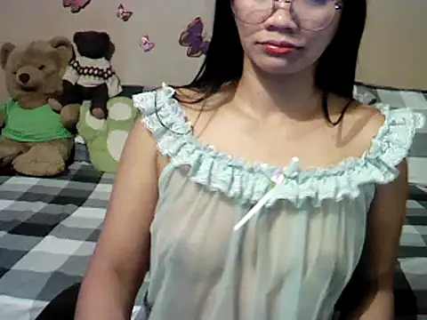 Snapshot of Mia_Rein chatting on February 9, 3:53 am Mia Rein online show from February 9, 3:53 am