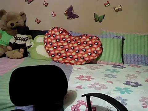 Snapshot of Mia_Rein chatting on February 17, 1:21 pm Mia Rein online show from February 17, 1:21 pm