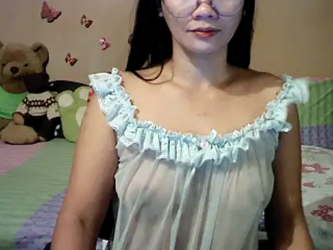 Snapshot of Mia_Rein chatting on February 25, 8:25 am Mia Rein online show from February 25, 8:25 am