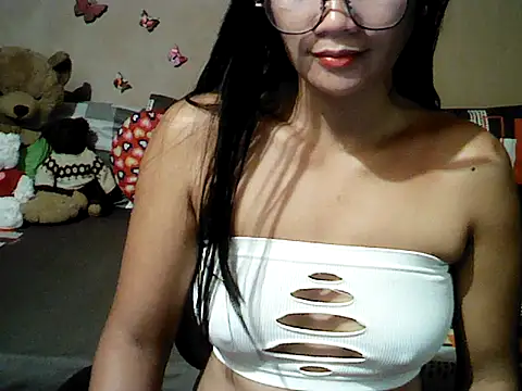 Snapshot of Mia_Rein chatting on July 10, 1:25 pm Mia Rein online show from July 10, 1:25 pm