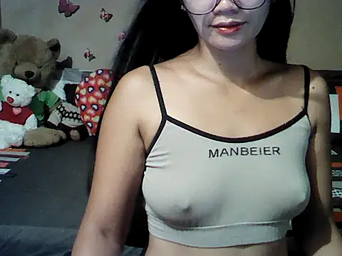 Snapshot of Mia_Rein chatting on July 15, 1:49 pm Mia Rein online show from July 15, 1:49 pm