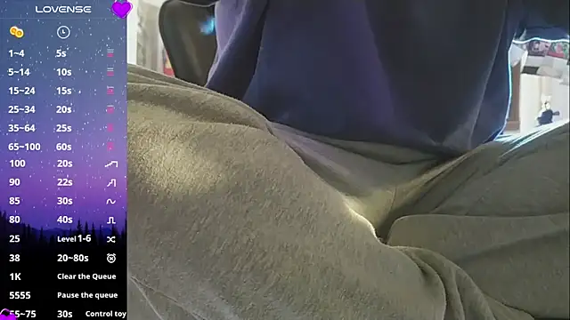 Purple Flamingo online show from February 22, 12:58 pm