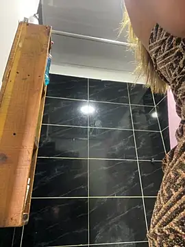 Snapshot of belaa_1 chatting on March 16, 9:05 pm belaa 1 online show from March 16, 9:05 pm