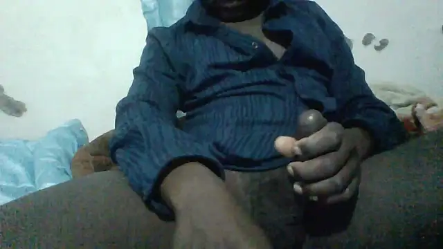 Snapshot of JoziTeen chatting on September 13, 11:37 pm JoziTeen online show from September 13, 11:37 pm