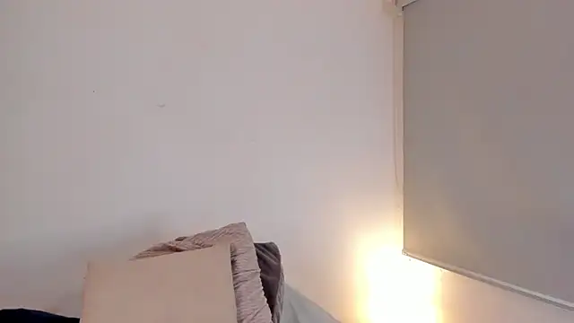 Snapshot of Cilie_lee chatting on February 15, 1:16 pm Cilie lee online show from February 15, 1:16 pm