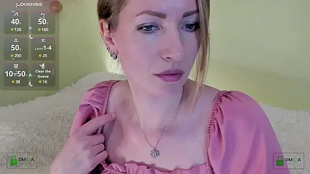 Queenymel online show from December 8, 3:13 pm