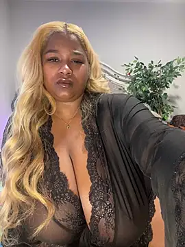 BigFineSelena online show from January 6, 2:47 pm
