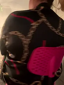 BigFineSelena online show from October 13, 3:50 am