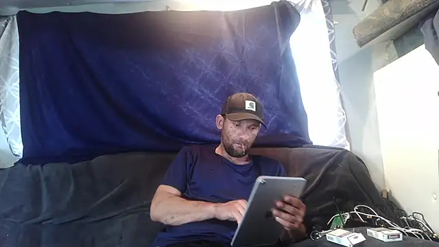 goodick4u28 online show from March 10, 10:04 pm