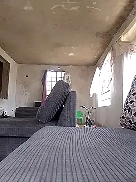 vinkyprettie online show from January 12, 9:30 am