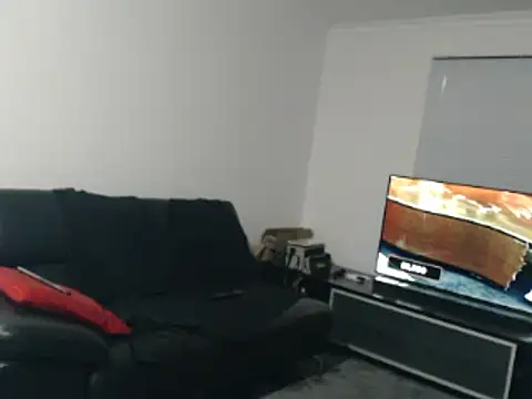 Snapshot of shhhoot73 chatting on September 29, 4:45 pm shhhoot73 online show from September 29, 4:45 pm