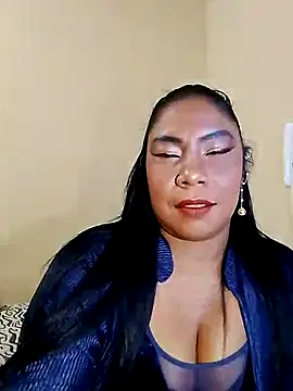 Snapshot of rosmery-navarro chatting on March 8, 3:06 am rosmery-navarro online show from March 8, 3:06 am