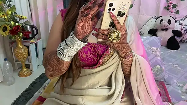 mahimagicdoll DESI online show from October 11, 10:08 pm