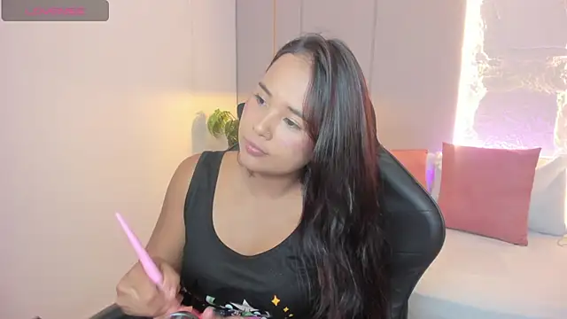 isabella florez online show from July 22, 1:19 am