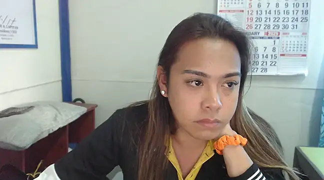 Your PrettyGirlxxx online show from February 5, 6:02 am