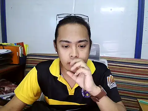 Your PrettyGirlxxx online show from February 26, 5:31 am