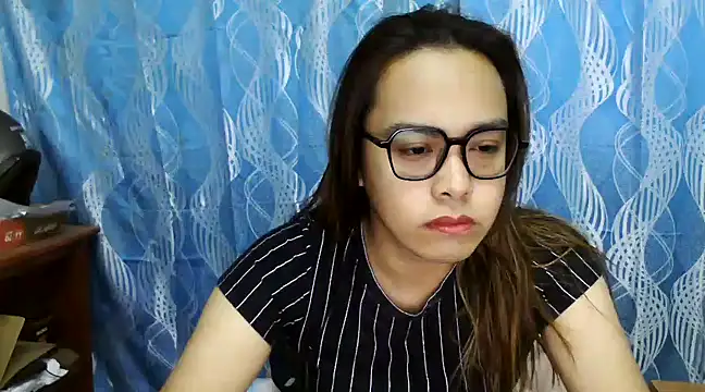 Your PrettyGirlxxx online show from March 21, 11:34 pm