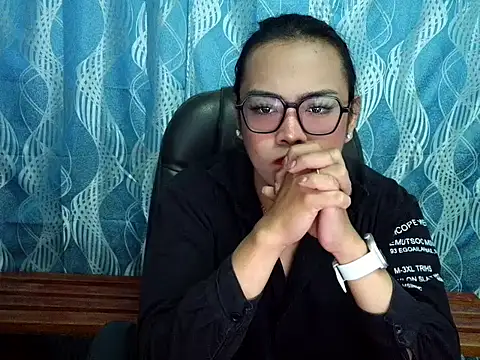 Your PrettyGirlxxx online show from September 16, 12:00 am