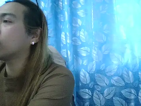 Your PrettyGirlxxx online show from April 13, 12:05 am