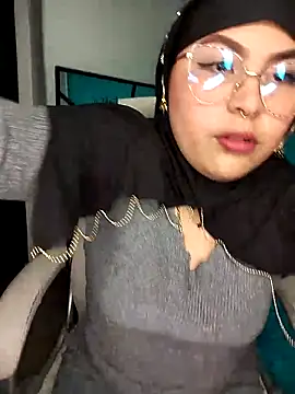 Hana    online show from March 12, 12:39 am