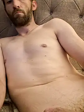 Snapshot of lewis7869 chatting on September 21, 7:43 am lewis7869 online show from September 21, 7:43 am