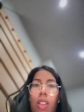 SheenaBrooke online show from April 9, 4:45 am