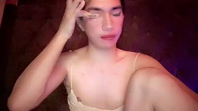 Snapshot of QUEEN_LILITH chatting on November 18, 8:08 am QUEEN LILITH online show from November 18, 8:08 am