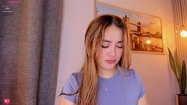 Assh lee  online show from January 27, 12:26 pm