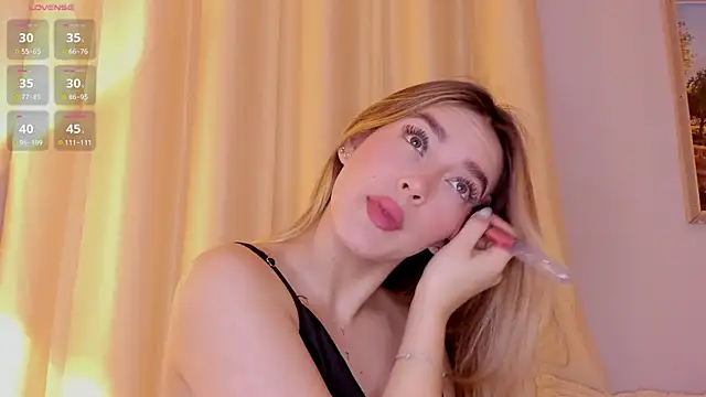 Assh lee  online show from March 20, 12:54 pm