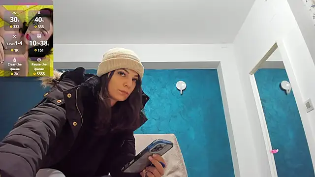 Anna Lewis online show from February 12, 5:47 am