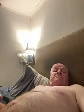 locallad88 online show from February 11, 11:10 pm