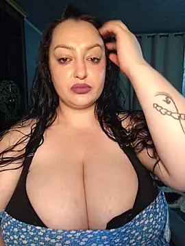 Snapshot of mihaelaa chatting on May 14, 8:37 pm mihaelaa online show from May 14, 8:37 pm