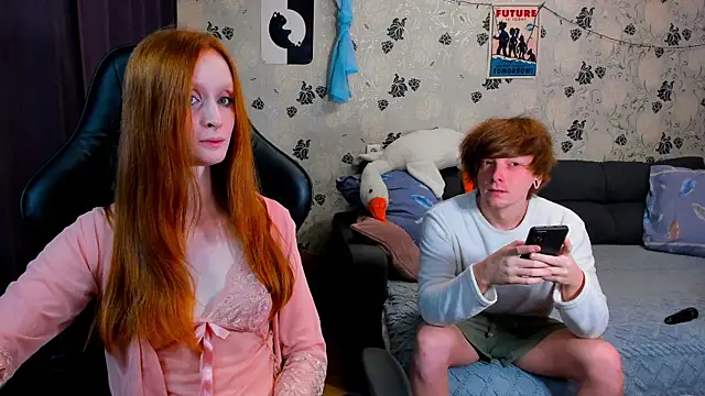 lakmsrrrmrrr online show from February 2, 11:40 am