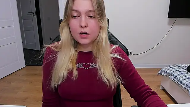 Snapshot of stacy_miracle chatting on December 2, 7:27 pm stacy miracle online show from December 2, 7:27 pm