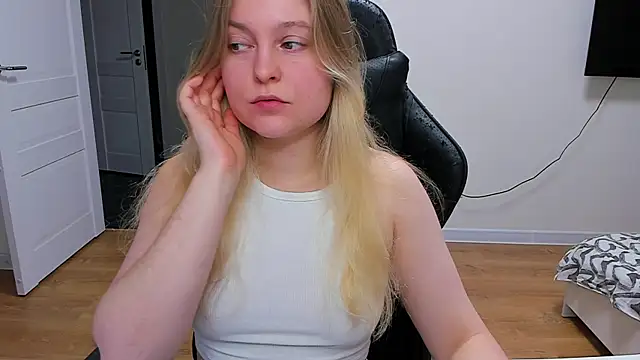 Snapshot of stacy_miracle chatting on March 11, 7:58 pm stacy miracle online show from March 11, 7:58 pm